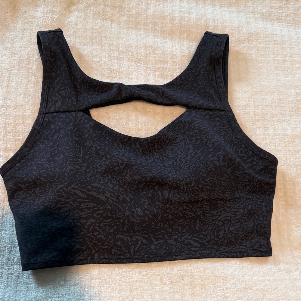 Lululemon sports bra/crop